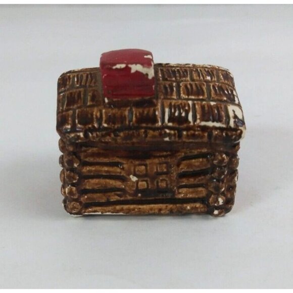Vintage Chalk Ware Log Cabin 1.75" Salt & Pepper Shakers - Picture 5 of 13